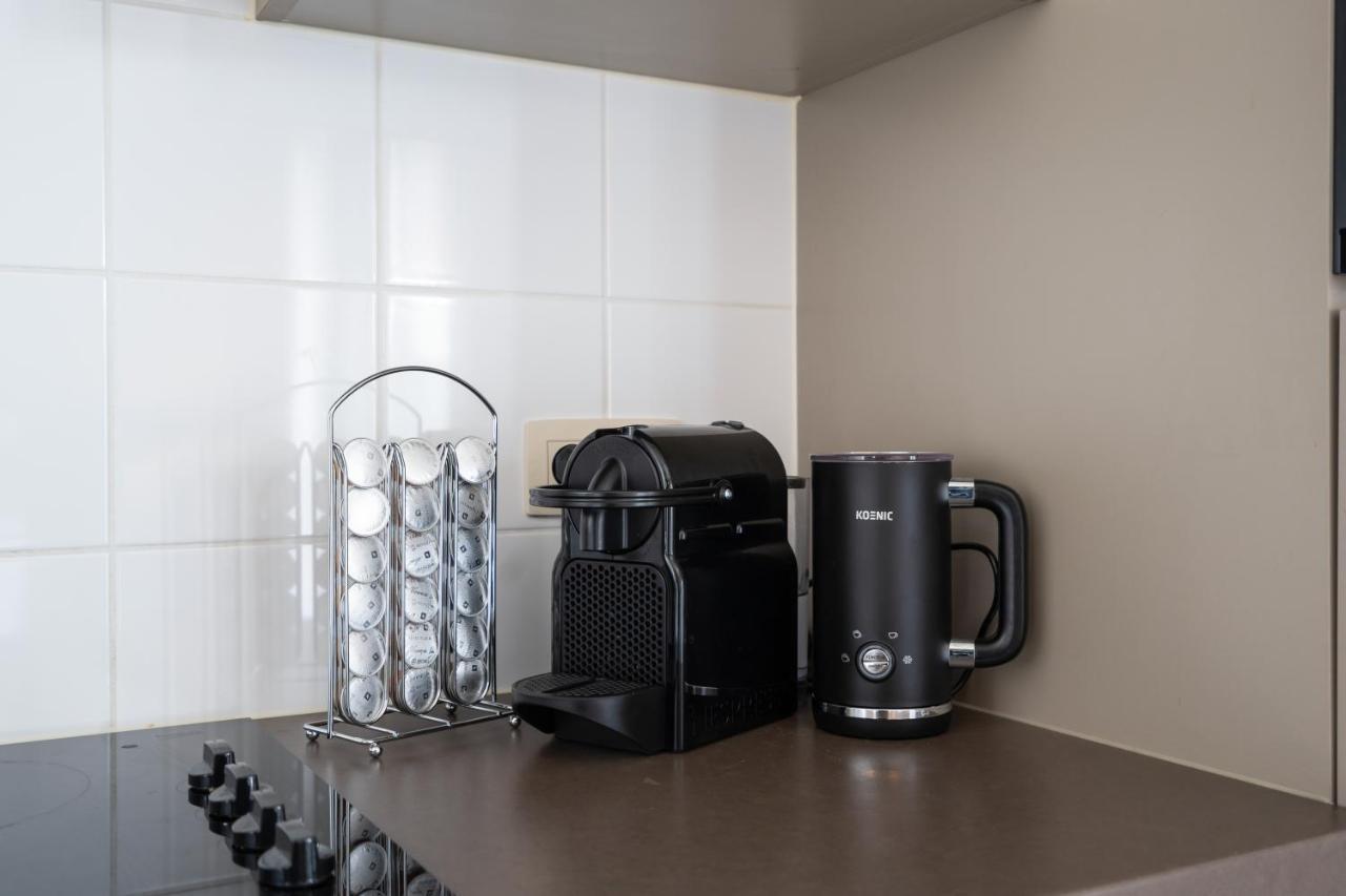 Shs Homes-Luxe Highrise, 2 Bedrooms, Kitchen, Free Parking, Stunning View, Large Tarrasse, Workspace Гасселт Екстер'єр фото